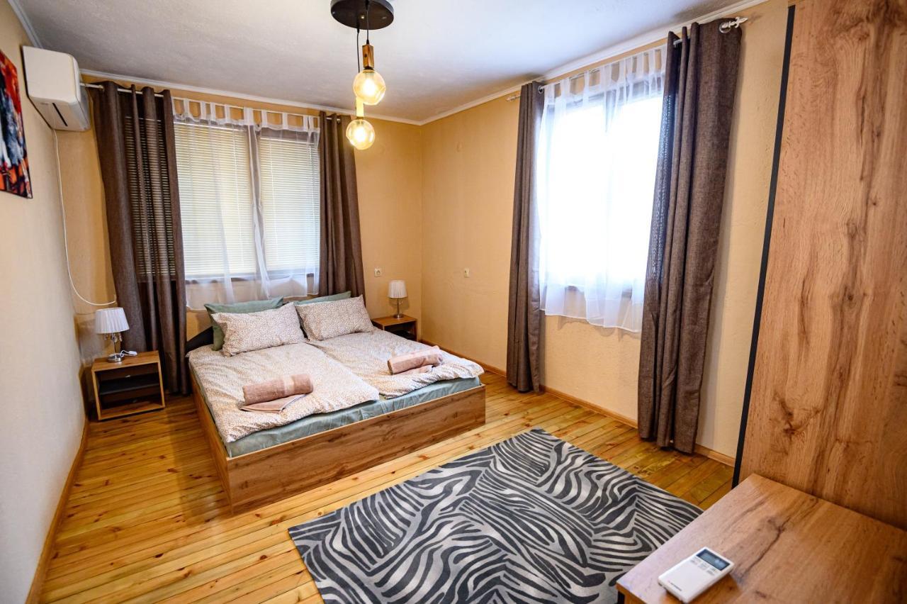 Lalev Guest House 班斯科 外观 照片
